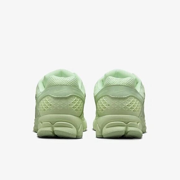 Nike Zoom Vomero 5 Vapor Green HF5493-301 Men’s Size 10 Pistachio Running Shoes - Picture 3 of 12